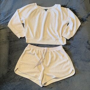 Victoria’s Secret 2 Piece Lounge Bouclé Knit Set in Cream, Size Large